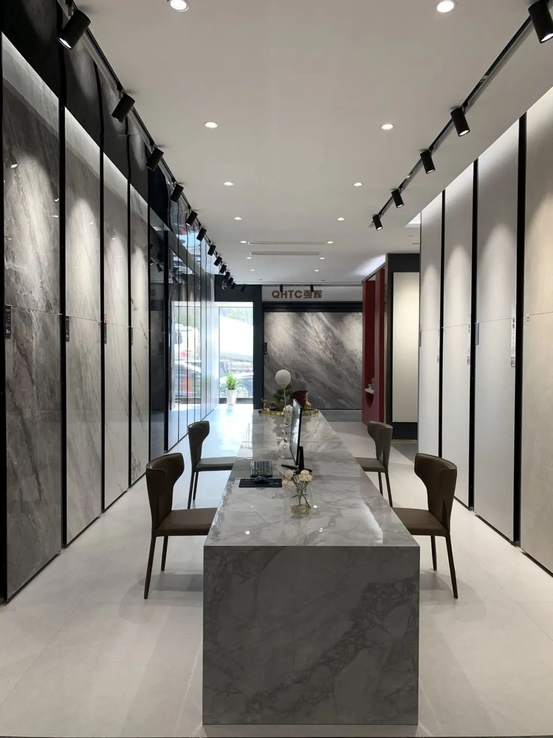 終端風采?|?強輝鹽城旗艦店，品質設計，藝術與生活的融合