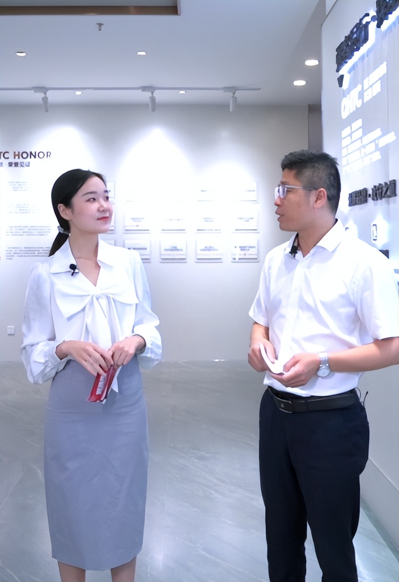 招商落幕！做強(qiáng)商，他們都選了強(qiáng)輝精工瓷磚！(圖3)
