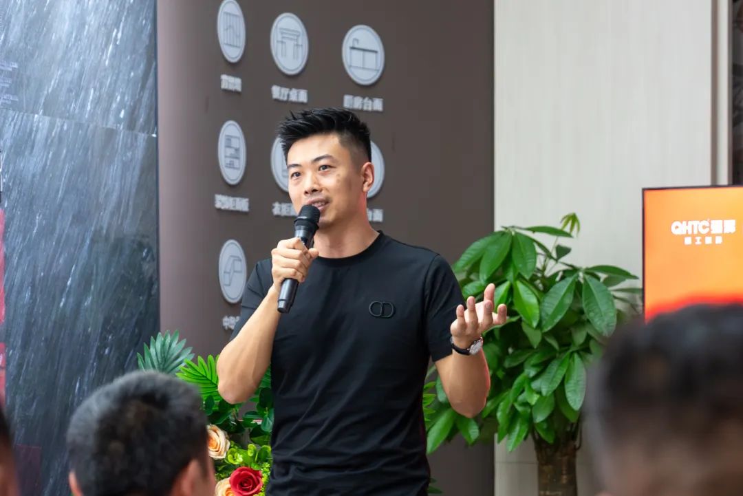 聚勢共鑒?標桿領航 | 強輝2025區(qū)域培訓峰會暨美學賦能行動貴陽站順利結束！(圖9)