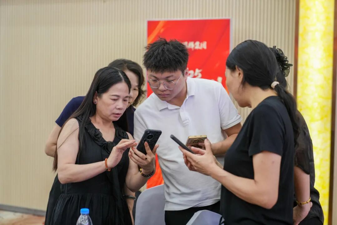 專業(yè)賦能，共促成長 | 強輝2025星推官計劃特訓營圓滿收官(圖14)