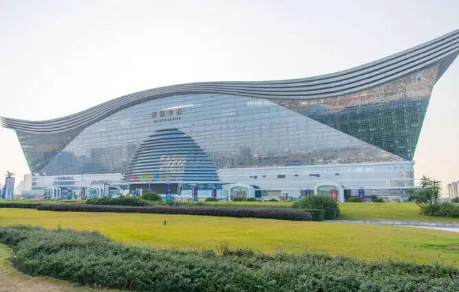 榜樣力量 | 強(qiáng)輝精工瓷磚斬獲2025年度家居領(lǐng)軍品牌(圖14)