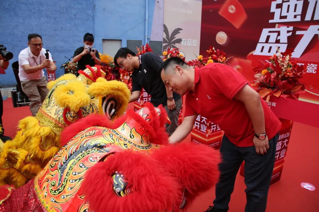 步履不停 奔赴新程 | 強輝山東淄博旗艦店盛大開業(yè)(圖7)